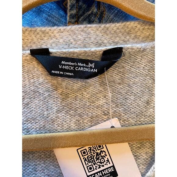 Member's Mark Cardigan NWT Small Tortoise Buttons - Picture 4 of 5